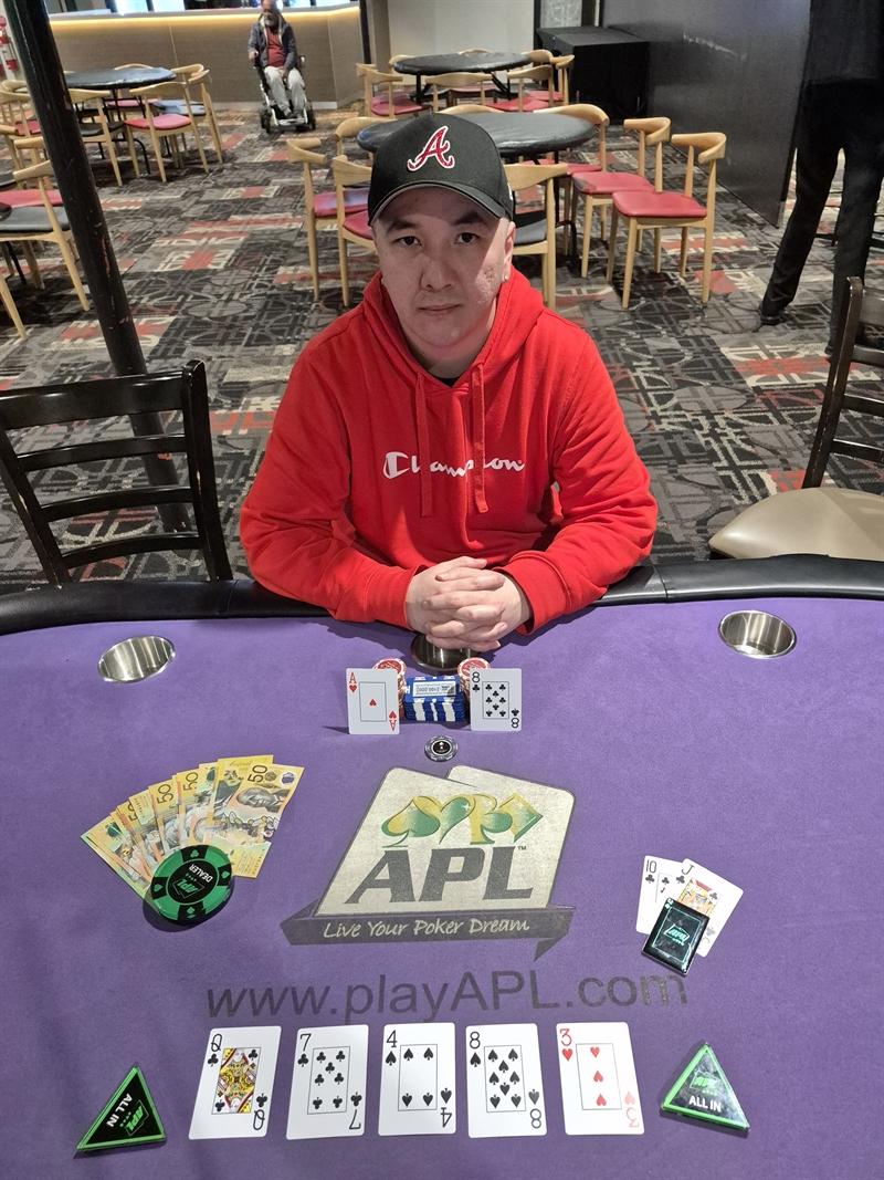 Finsbury Hotel $40 Buy In $2K Tuesday